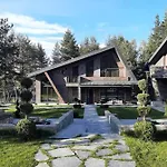 Bora Vista 1 * Tsigov Chark