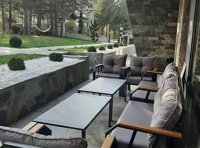 Bora Vista 1 * Tsigov Chark